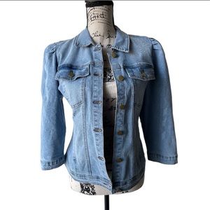 Jean Jacket with 3/4 sleeves and bubble shoulder
